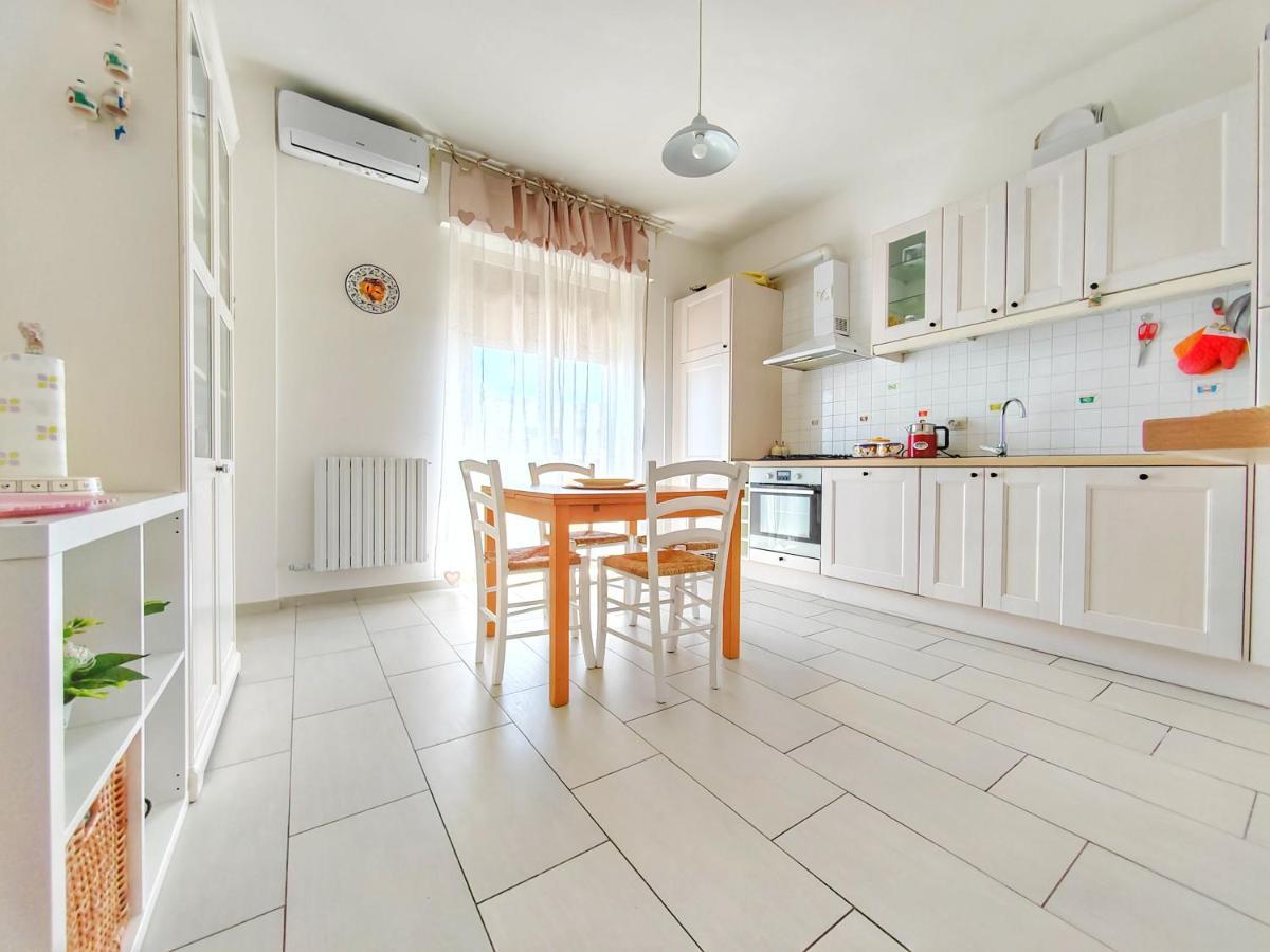 Ferienwohnung Dimora Sea View Monopoli Exterior foto