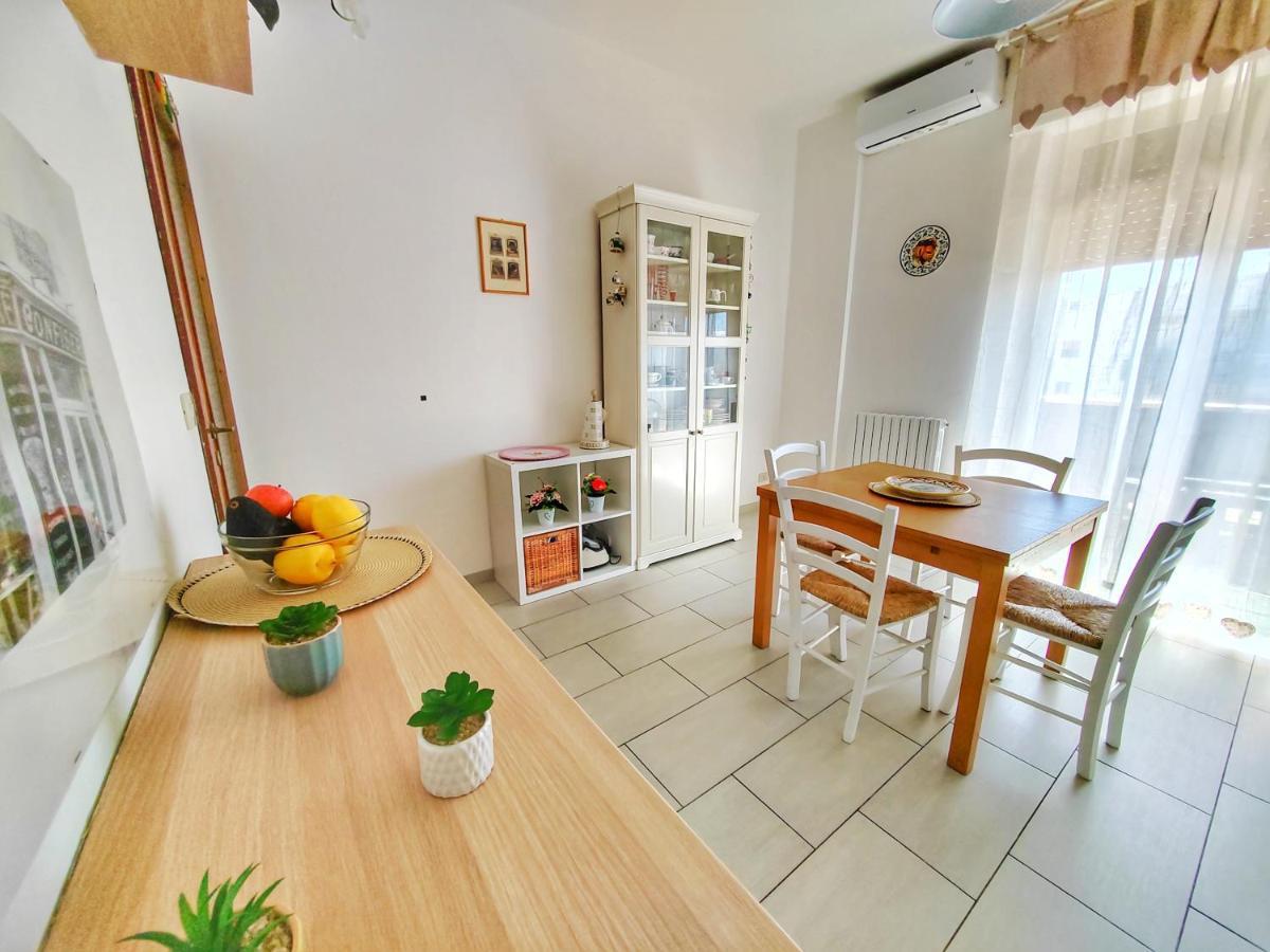 Ferienwohnung Dimora Sea View Monopoli Exterior foto